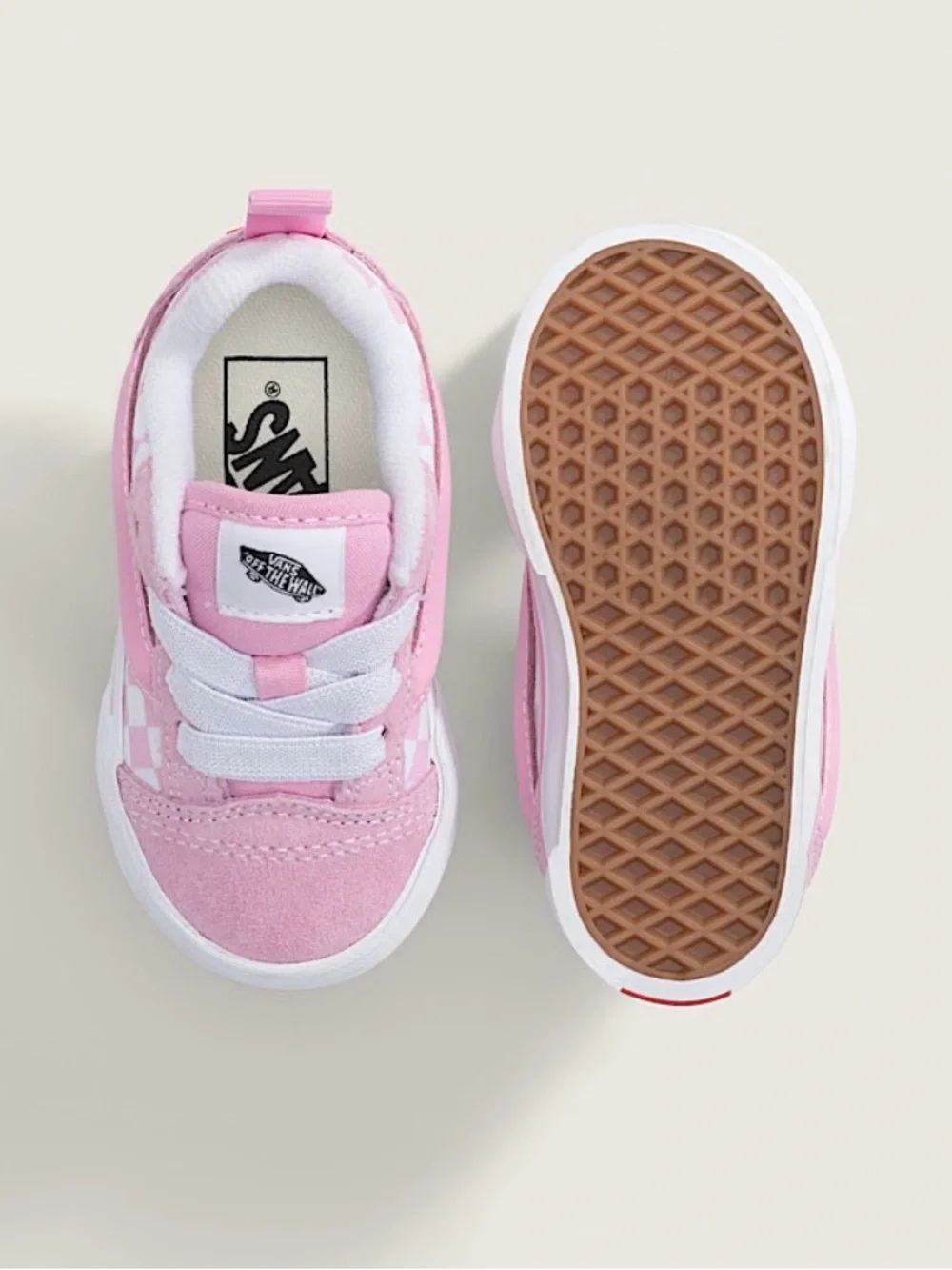 Vans secure charm comfort